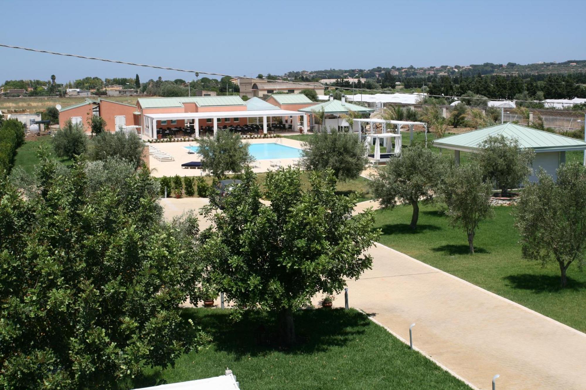 Hotel Villa Фануза Экстерьер фото